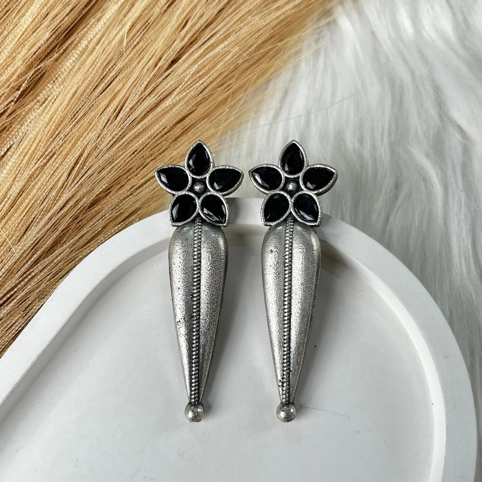 Black Peace Lily Studs - womaniya - Black Peace Lily Studs - womaniya -  -  - Black Peace Lily Studs - womaniya - #tag1# - #tag2# - #tag3# - #tag4#