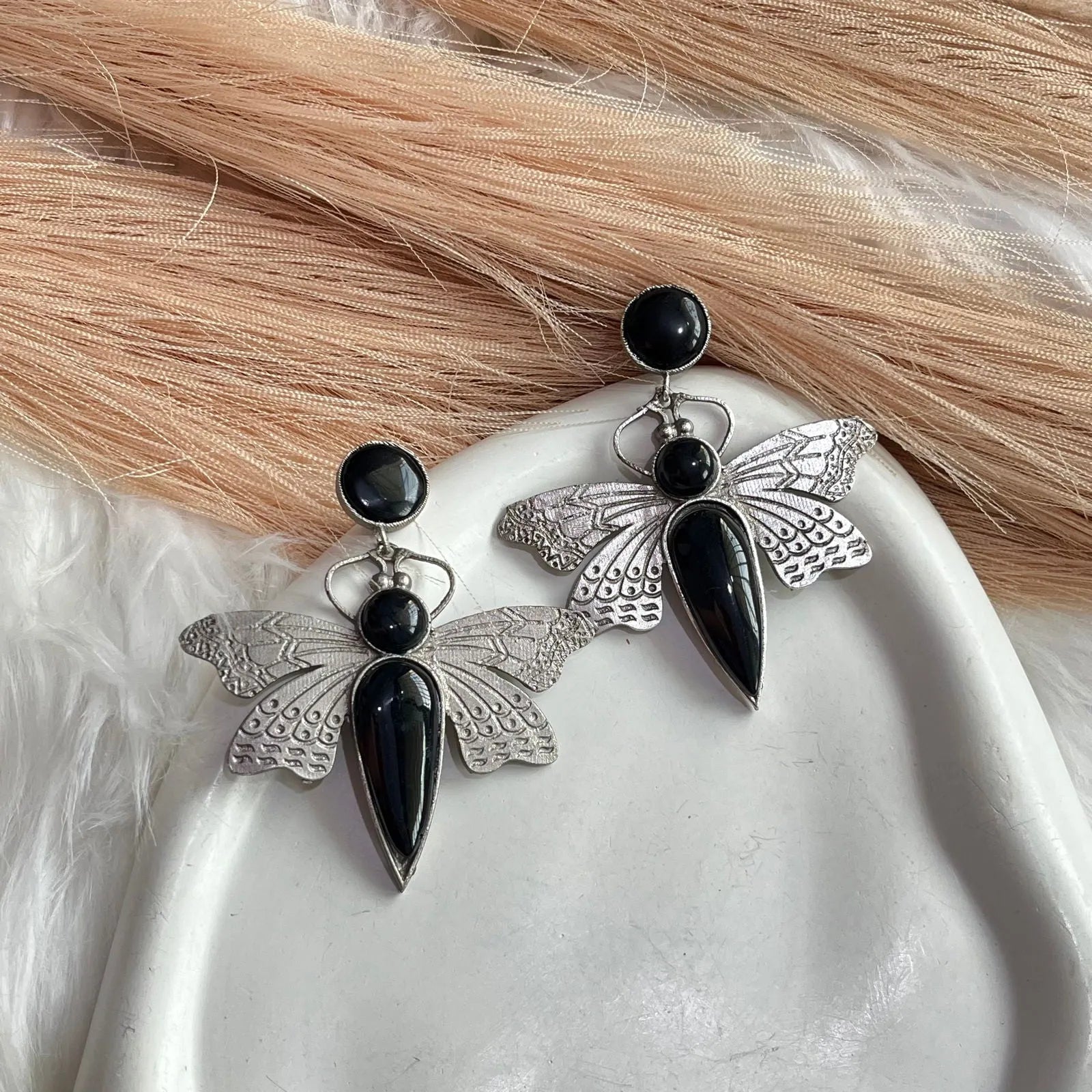 Black Silver Winged Wonders - womaniya - Black Silver Winged Wonders - womaniya -  -  - Black Silver Winged Wonders - womaniya - #tag1# - #tag2# - #tag3# - #tag4#