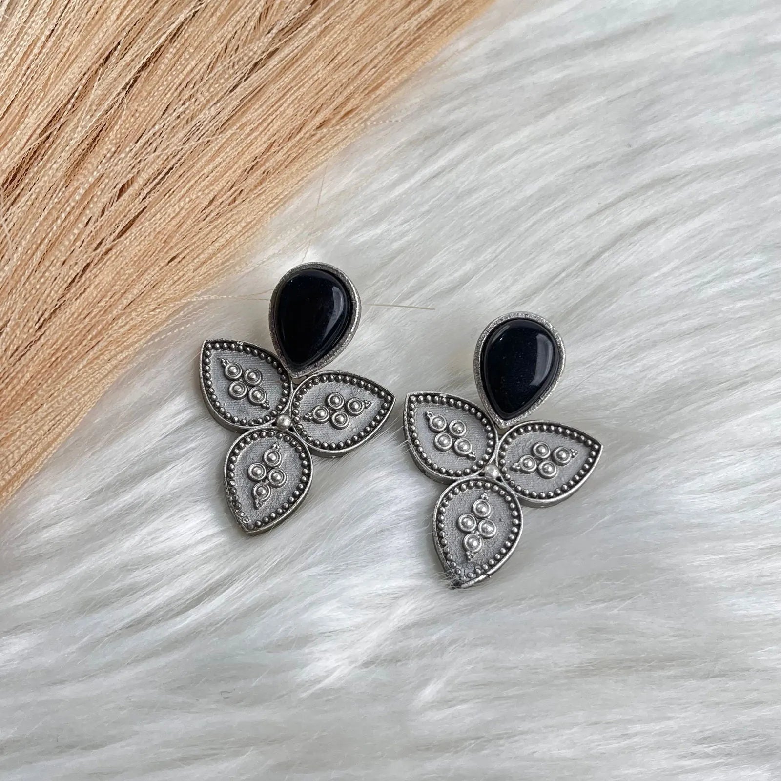 Black TriPetal Grace Earrings - womaniya - Black TriPetal Grace Earrings - womaniya -  -  - Black TriPetal Grace Earrings - womaniya - #tag1# - #tag2# - #tag3# - #tag4#