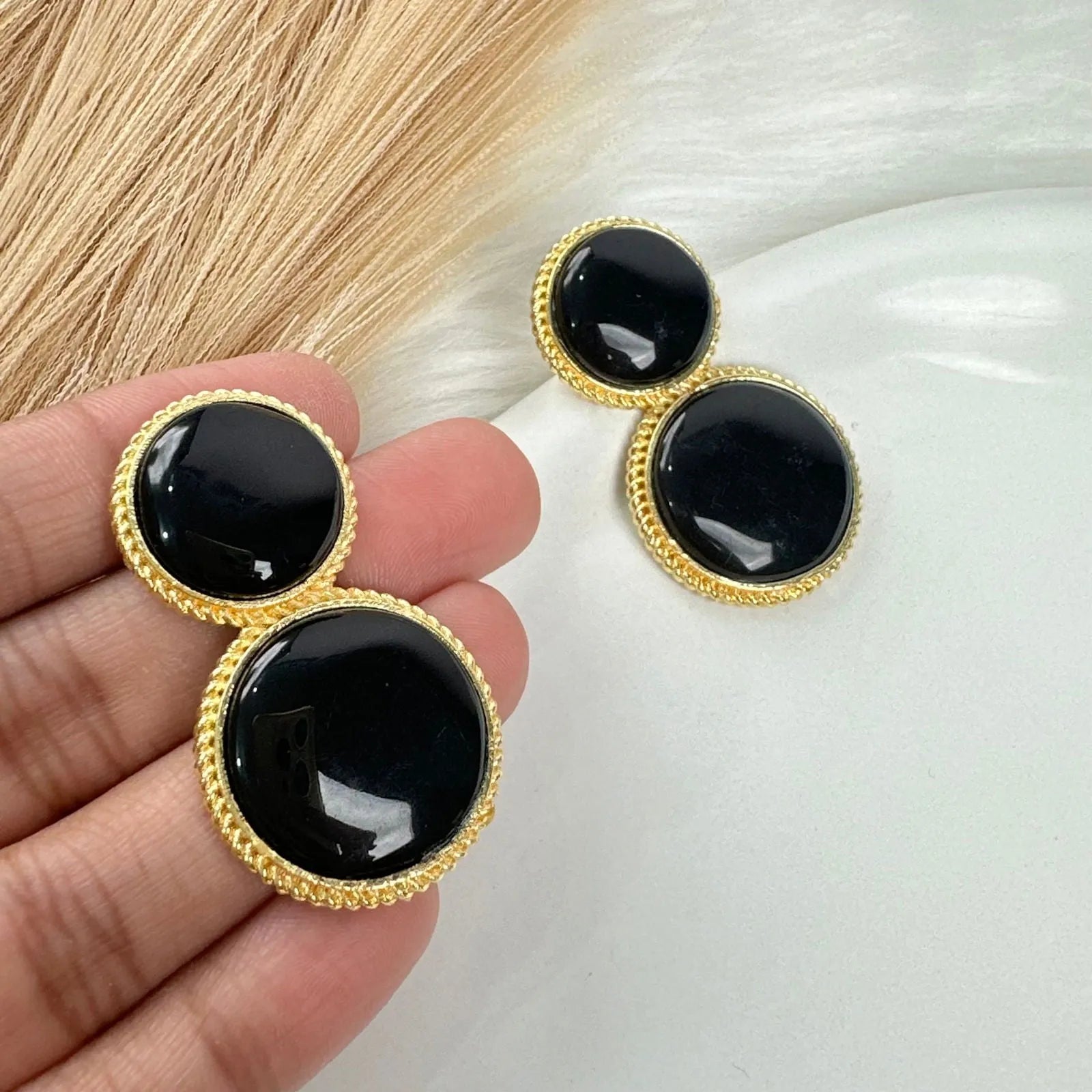 Black Two-Tone Circle Earrings - womaniya - Black Two-Tone Circle Earrings - womaniya -  -  - Black Two-Tone Circle Earrings - womaniya - #tag1# - #tag2# - #tag3# - #tag4#