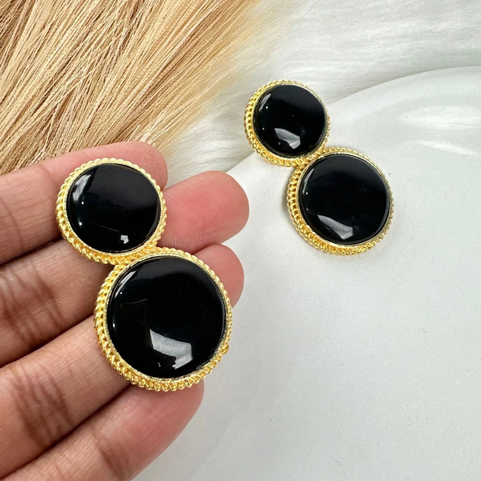 Black Two-Tone Circle Earrings - womaniya - Black Two-Tone Circle Earrings - womaniya -  -  - Black Two-Tone Circle Earrings - womaniya - #tag1# - #tag2# - #tag3# - #tag4#