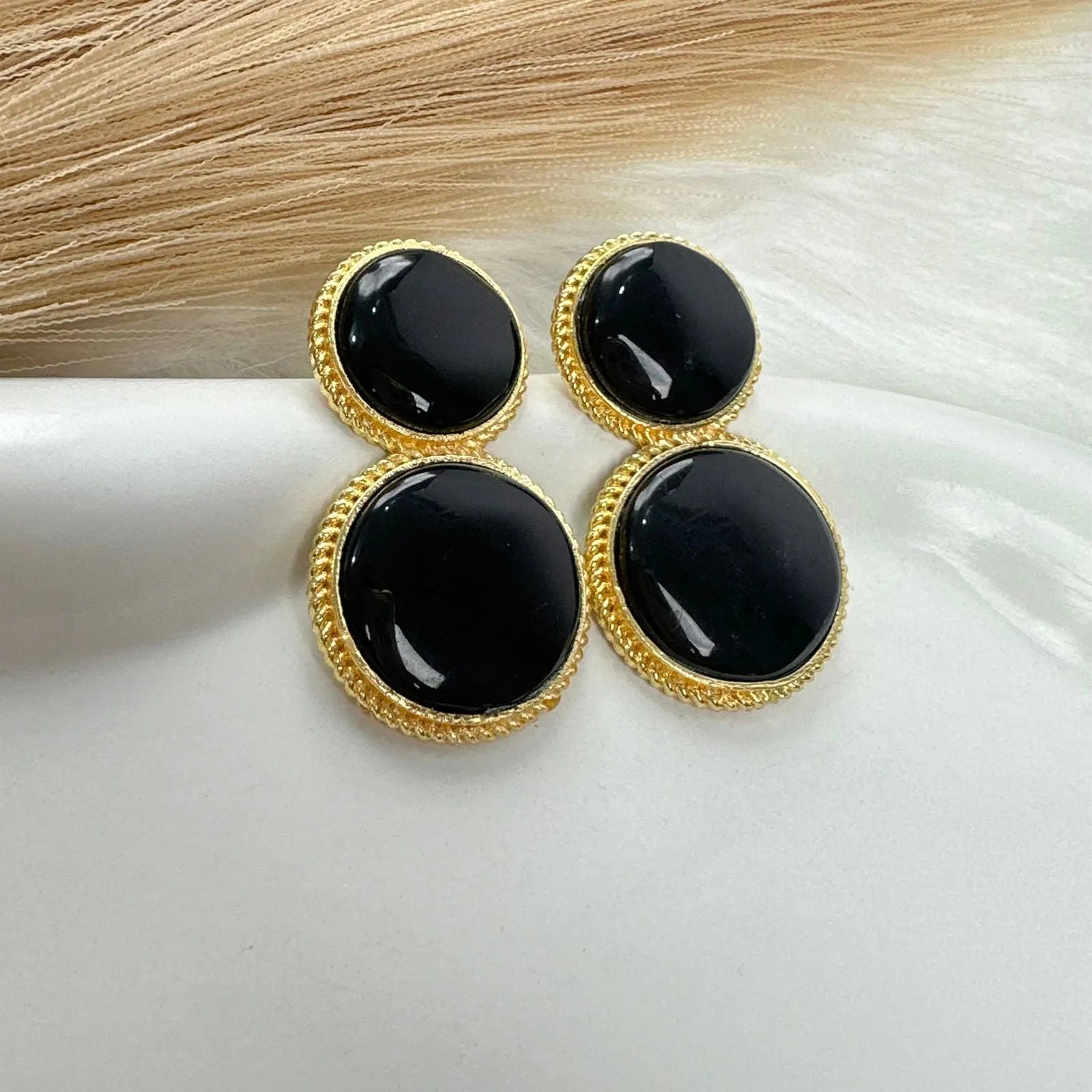 Black Two-Tone Circle Earrings - womaniya - Black Two-Tone Circle Earrings - womaniya -  -  - Black Two-Tone Circle Earrings - womaniya - #tag1# - #tag2# - #tag3# - #tag4#