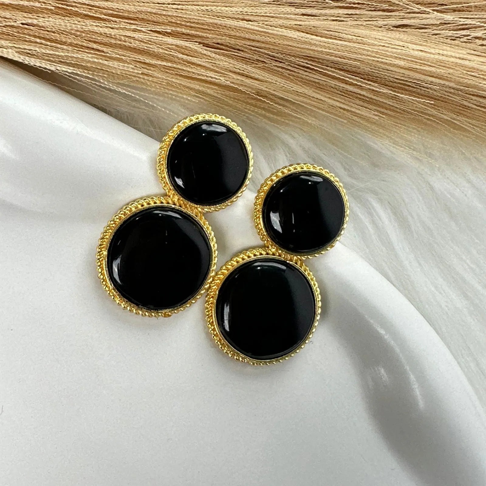 Black Two-Tone Circle Earrings - womaniya - Black Two-Tone Circle Earrings - womaniya -  -  - Black Two-Tone Circle Earrings - womaniya - #tag1# - #tag2# - #tag3# - #tag4#