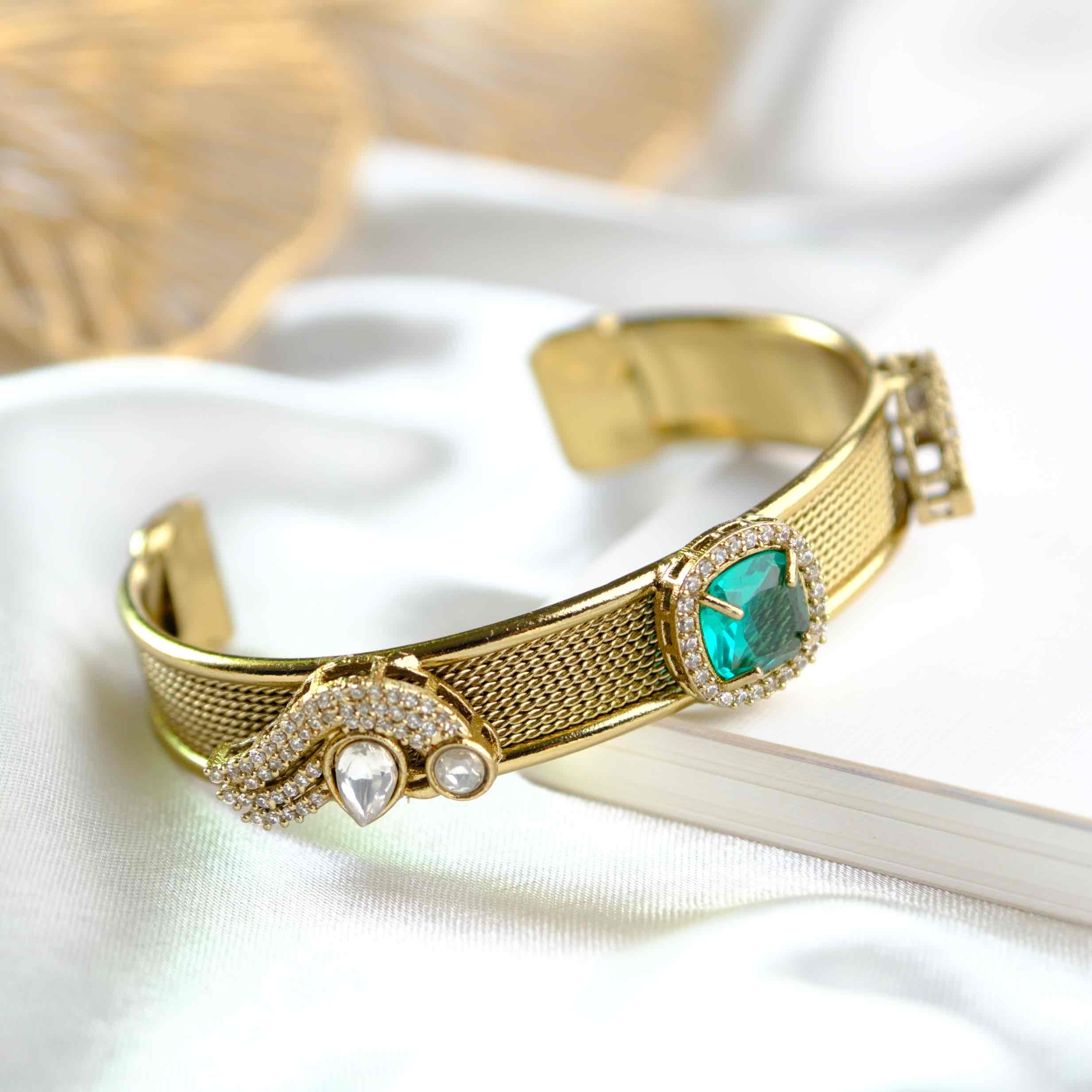 Mint Suhana Fusion Bangle