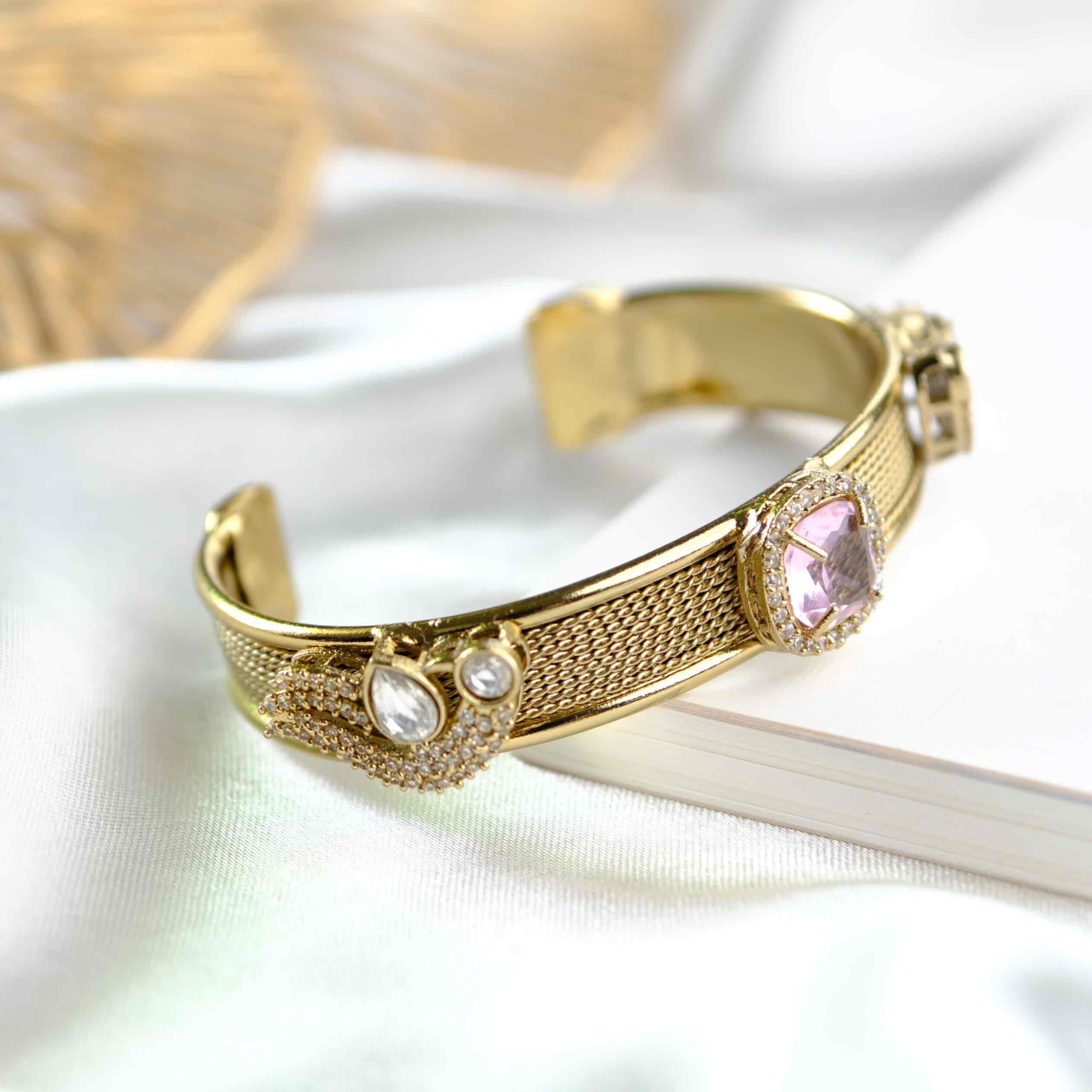 Light Pink Suhana Fusion Bangle