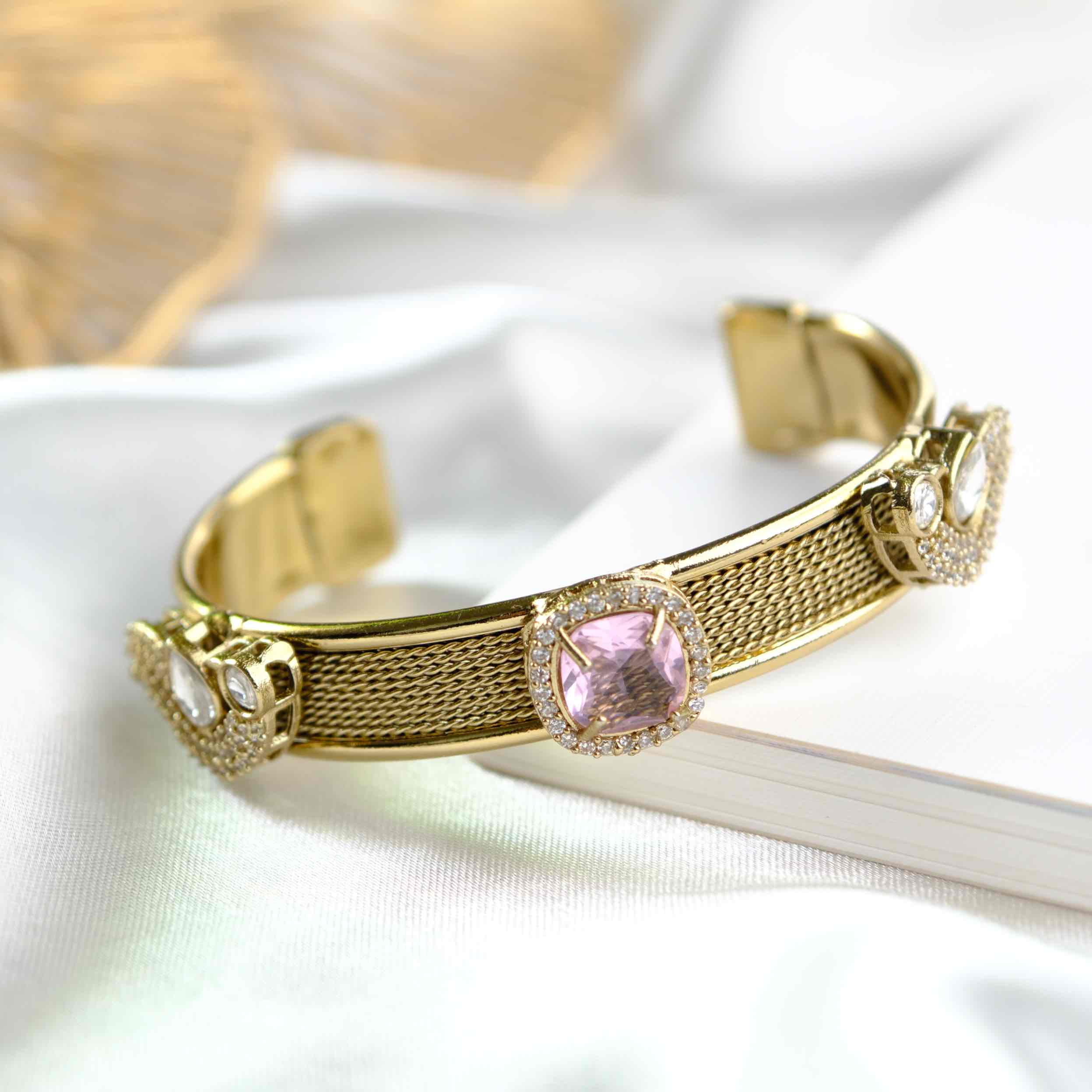 Light Pink Suhana Fusion Bangle