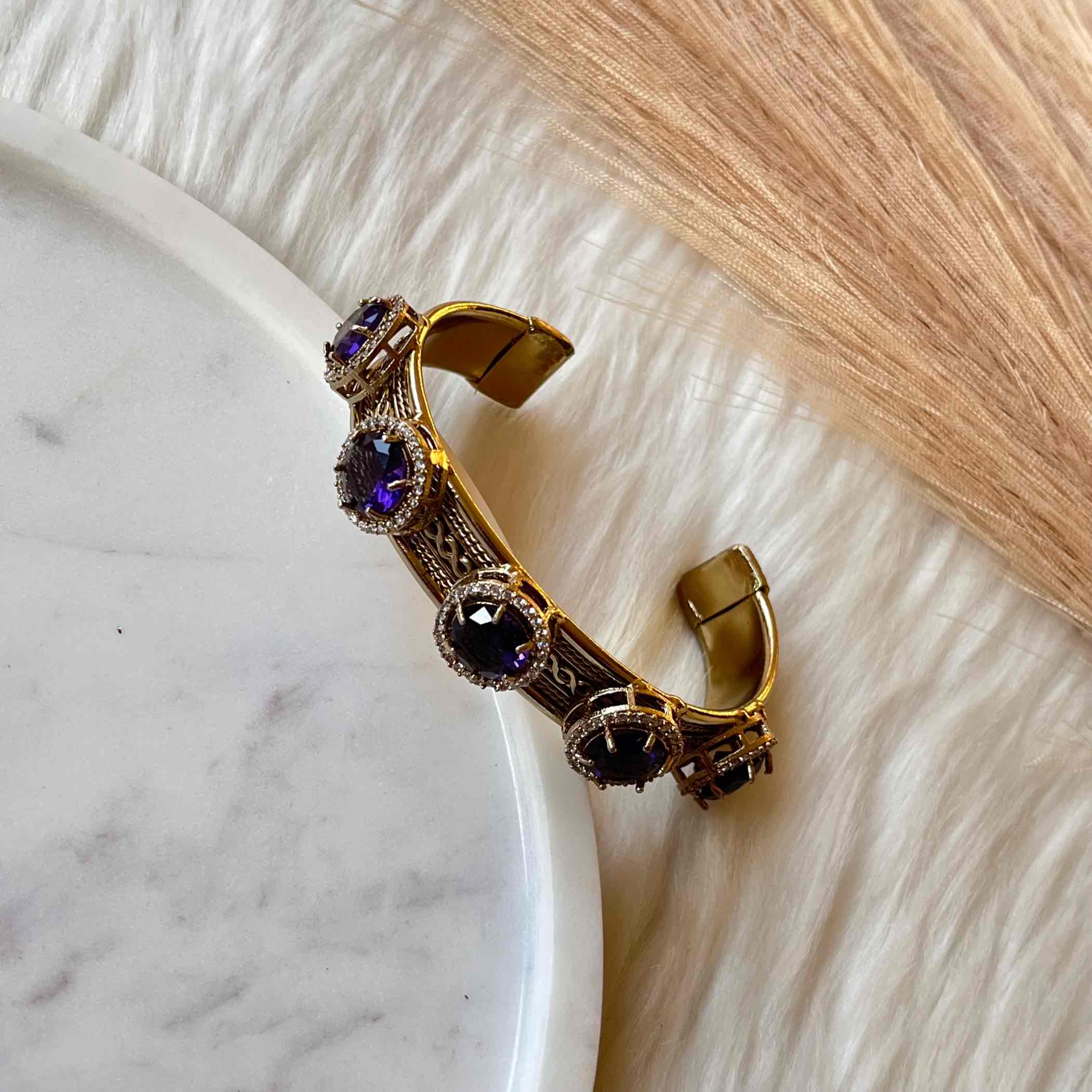 Purple Majestic Motif Fusion Bangle