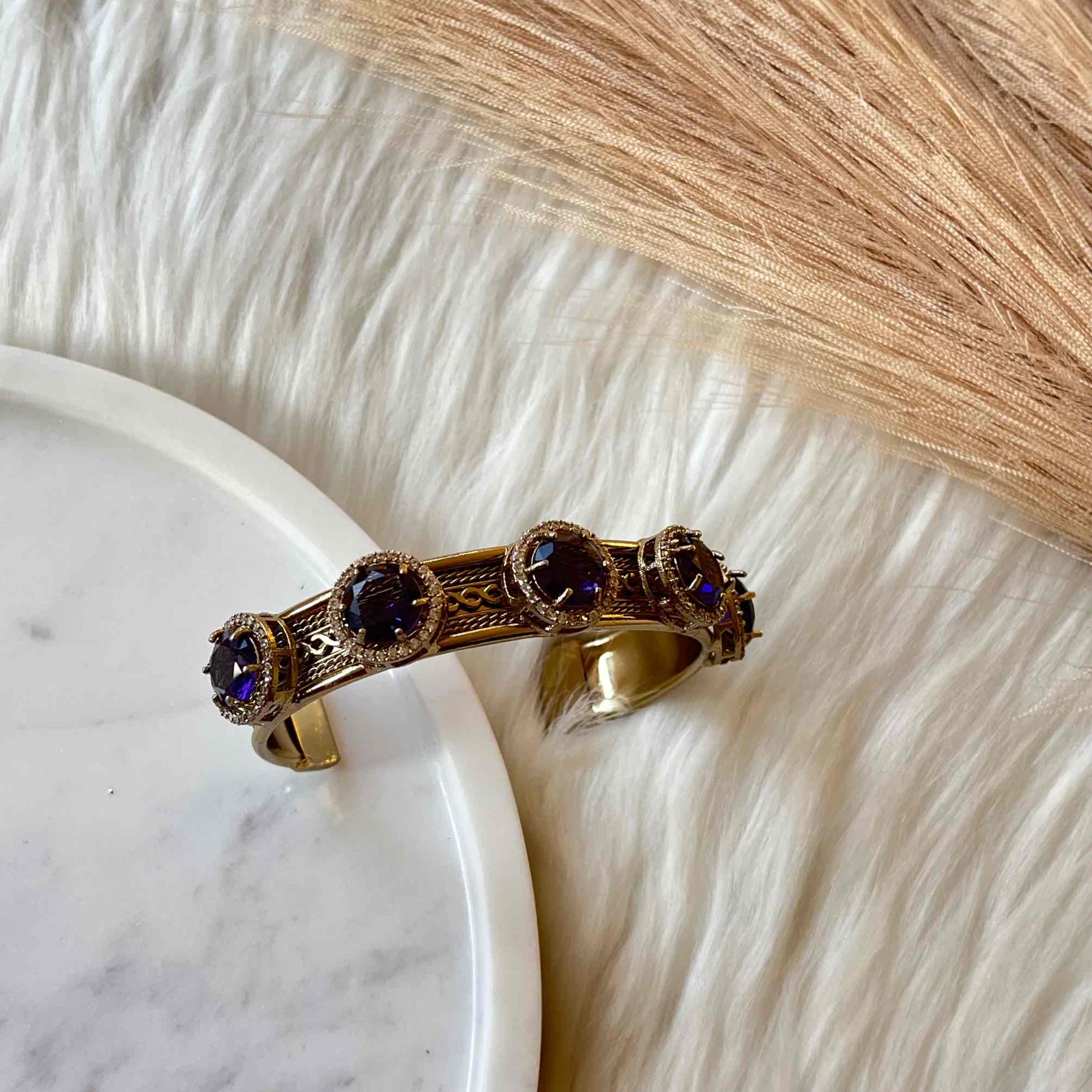 Purple Majestic Motif Fusion Bangle