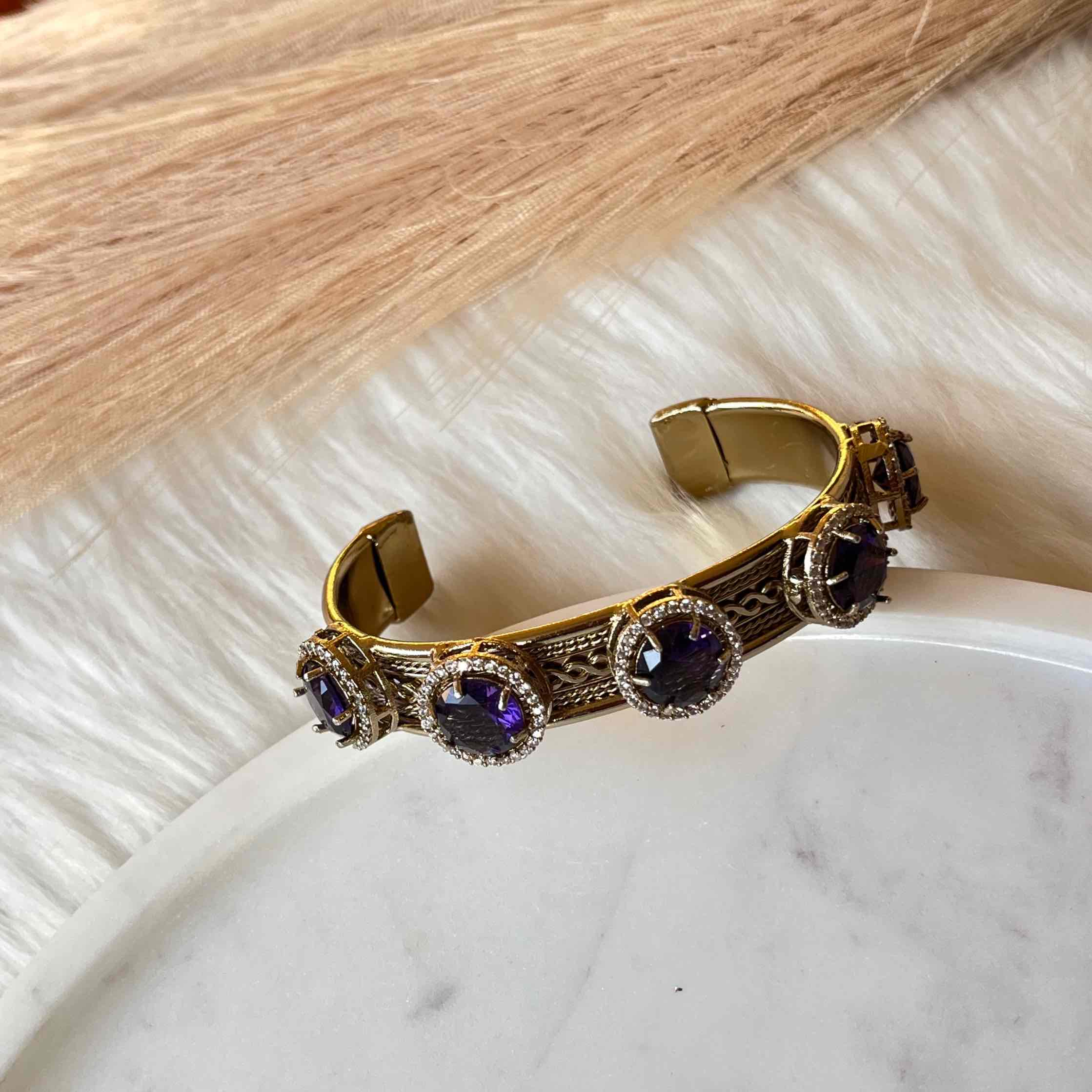 Purple Majestic Motif Fusion Bangle