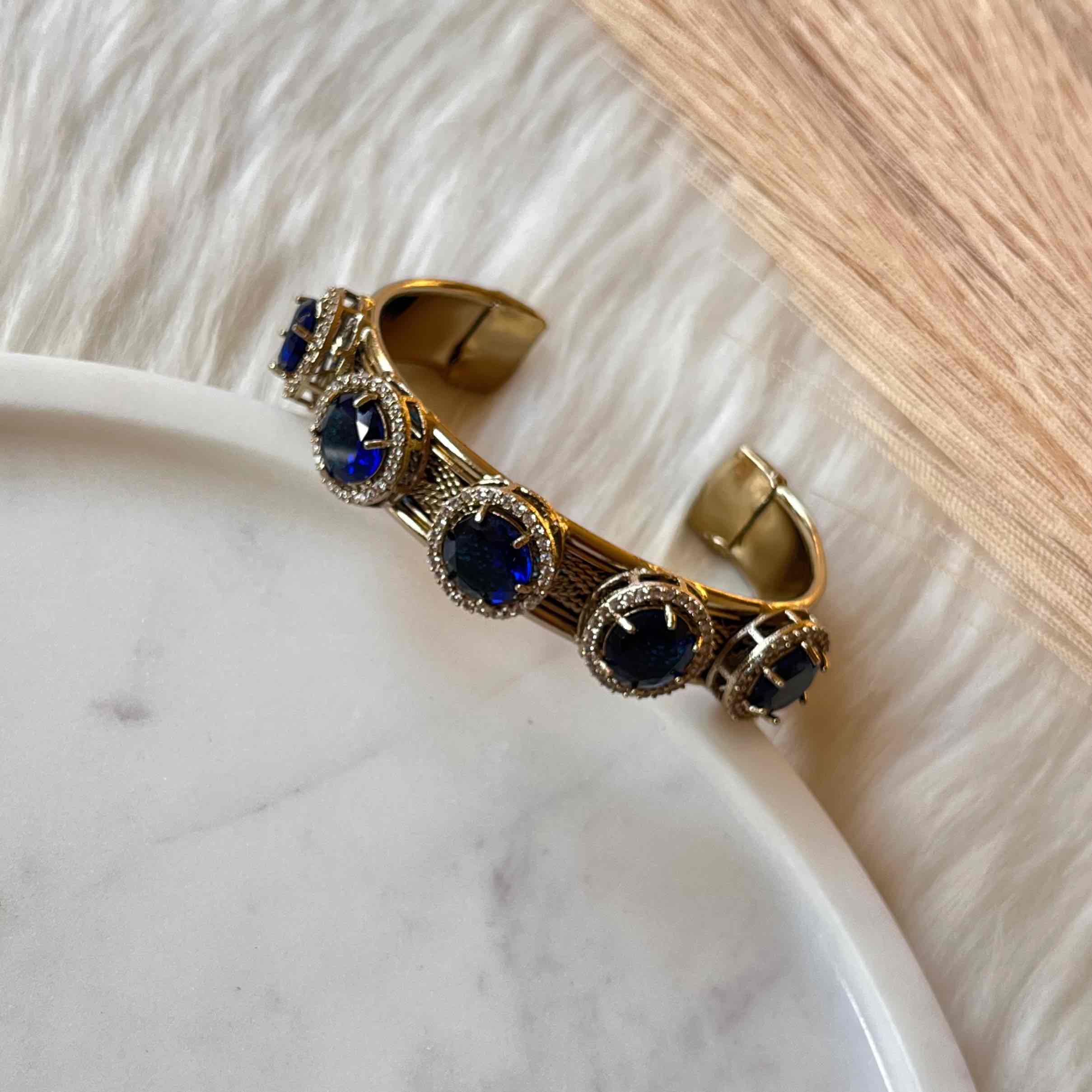 Navy Blue Majestic Motif Fusion Bangle