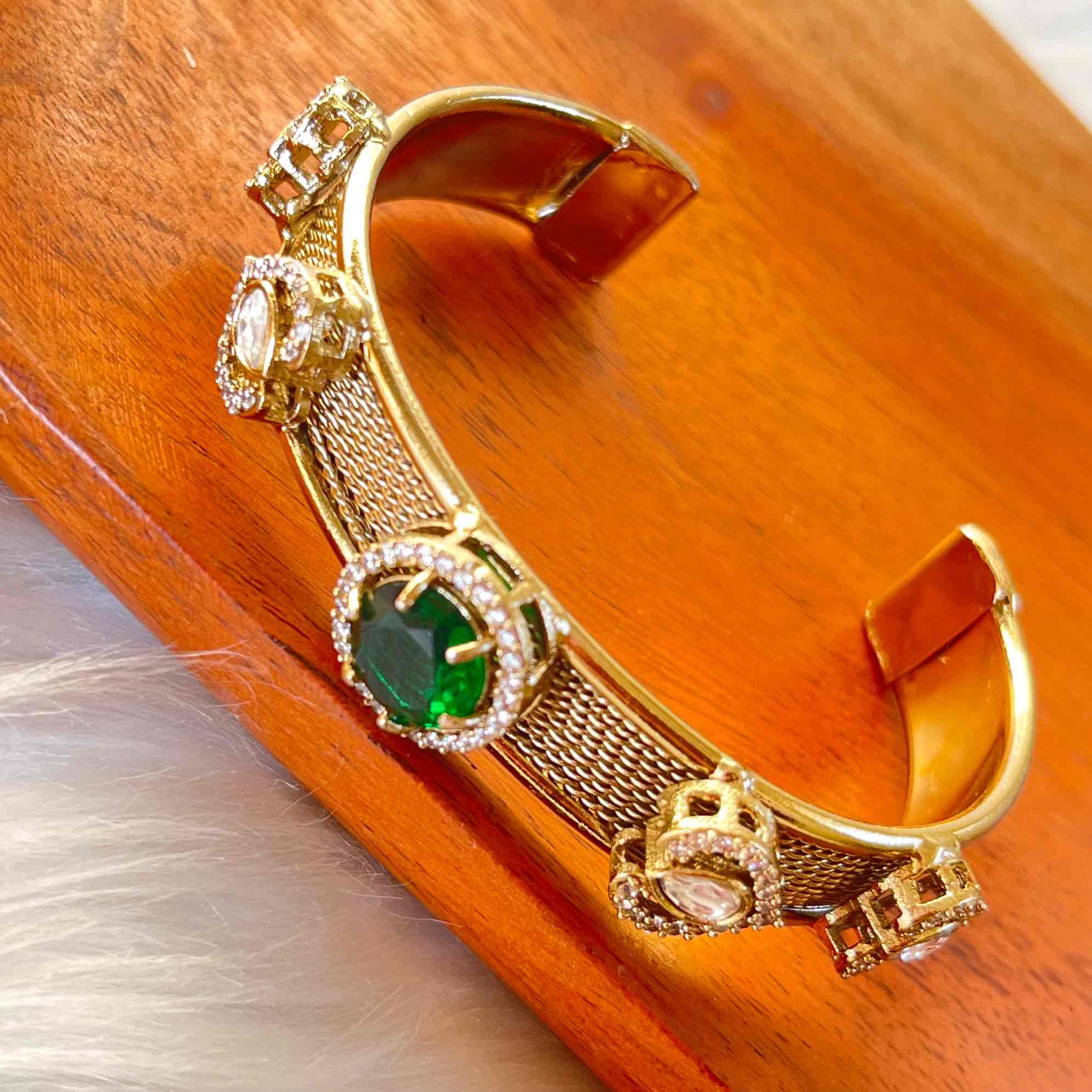 Green Heart Fusion Bangle