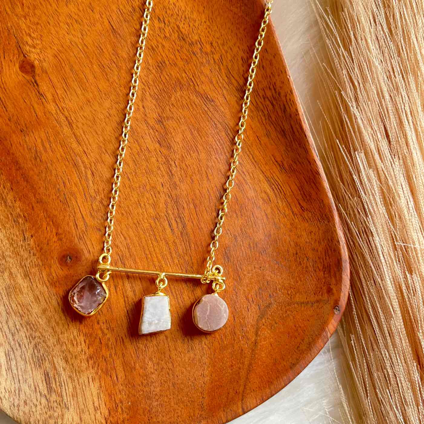 Pink - Brown Natural Stones Golden Chain