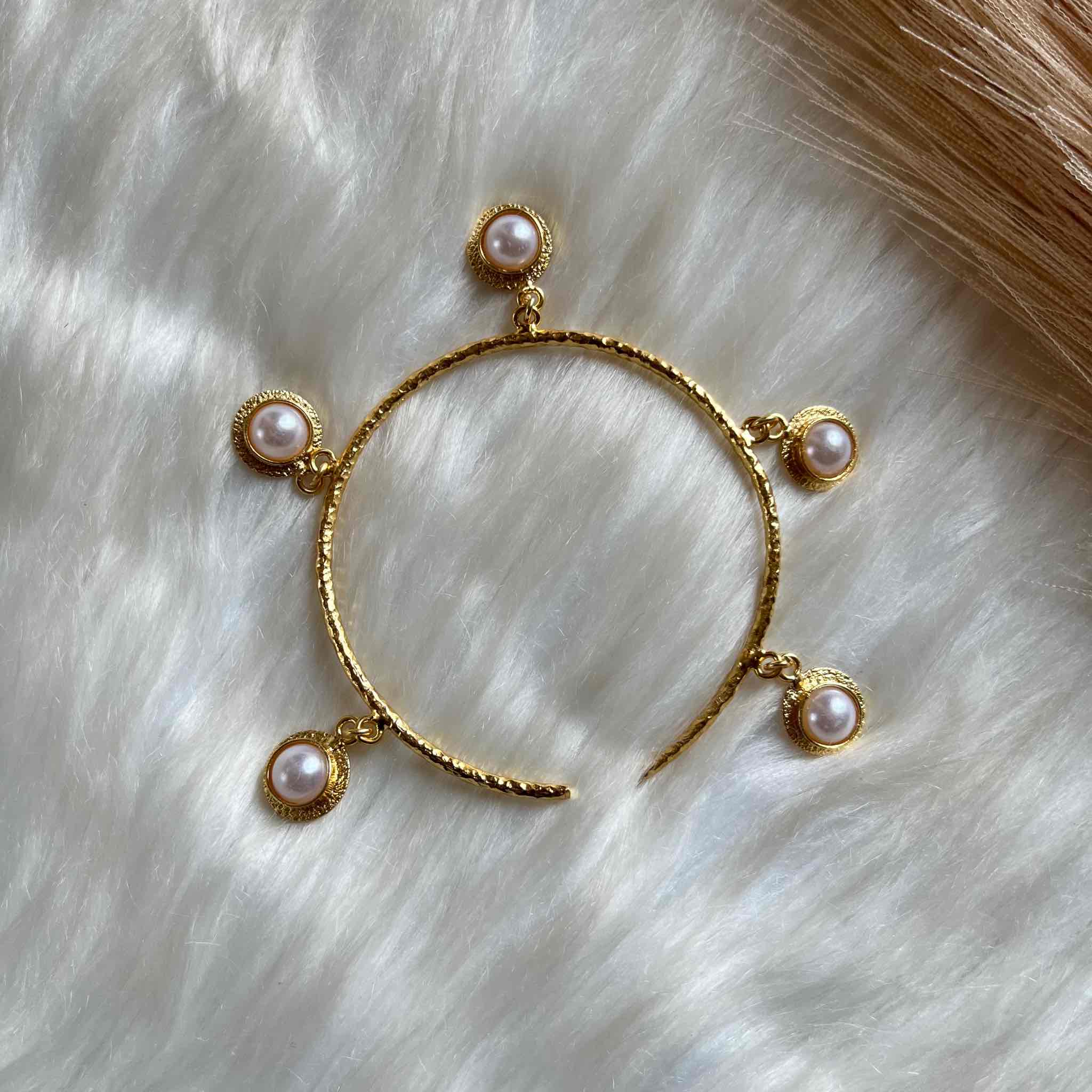 Pearl Golden Bracelet