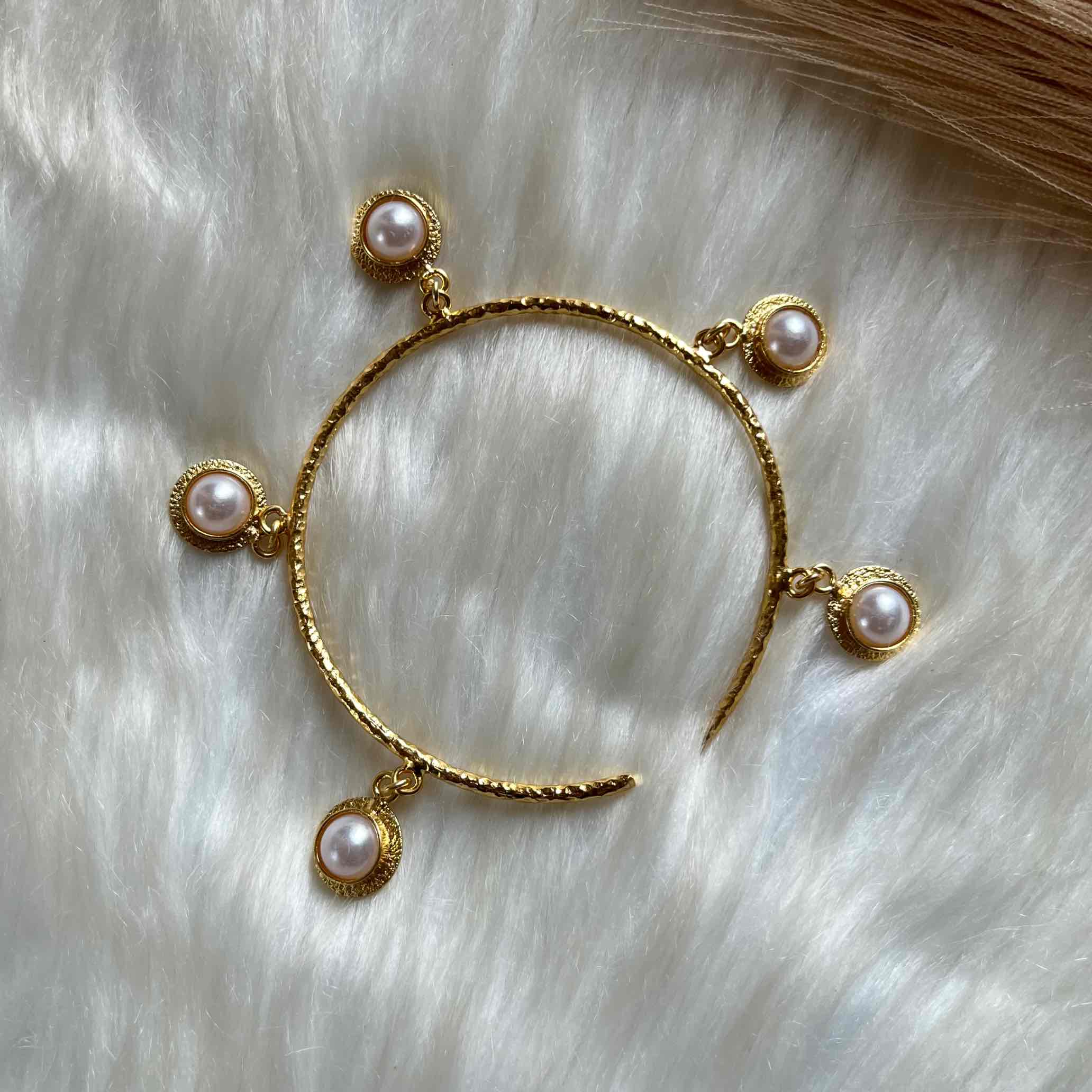 Pearl Golden Bracelet