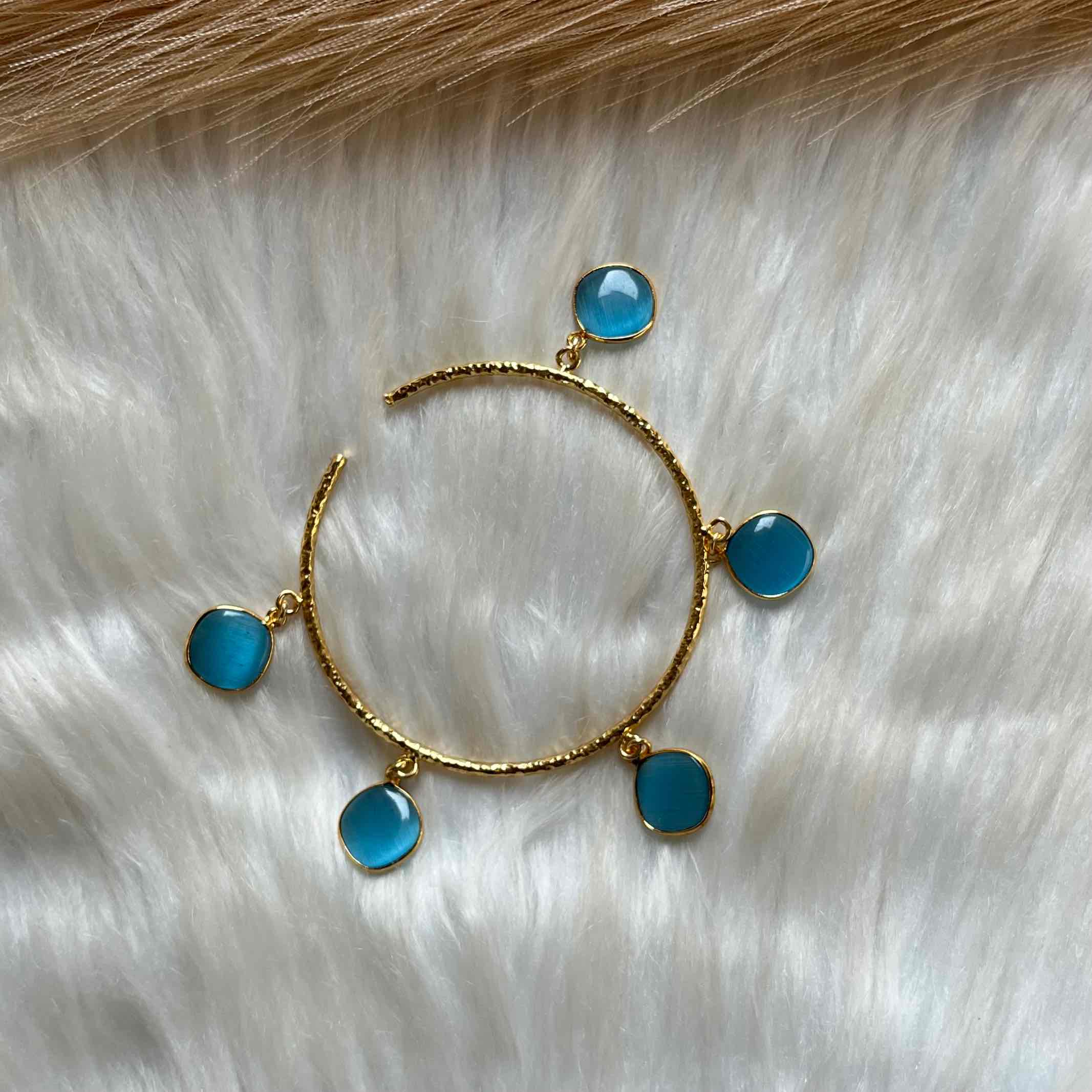 Blue Round Golden Bracelet