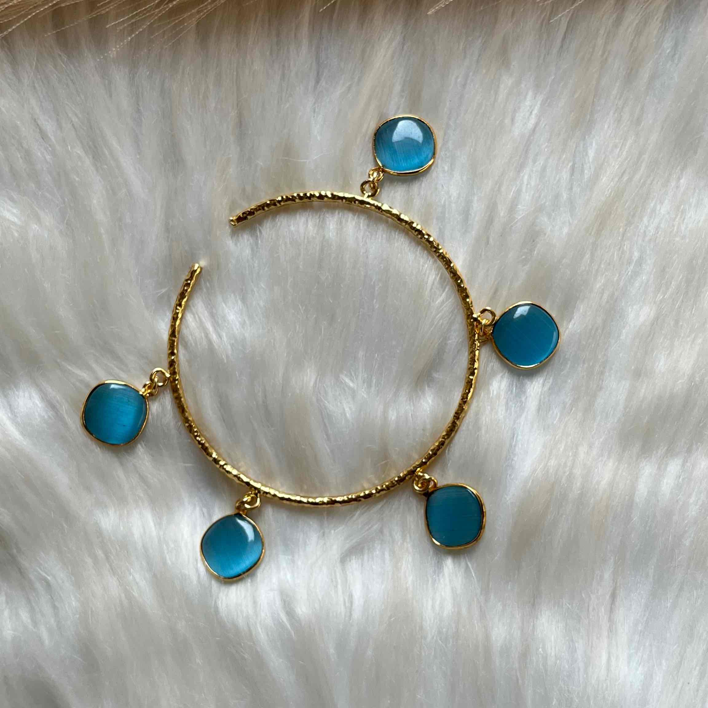 Blue Round Golden Bracelet