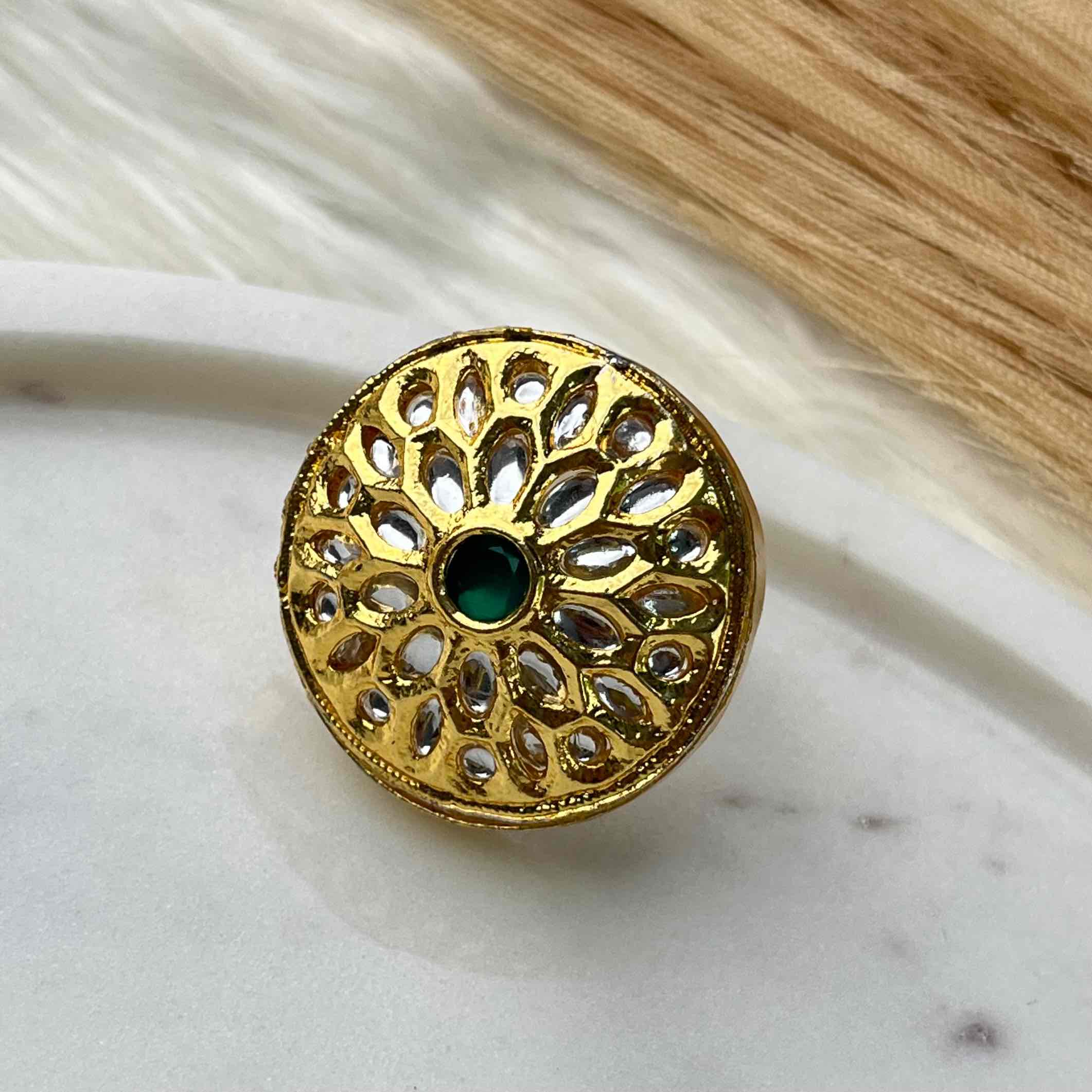 Green Round Flower Golden Ring