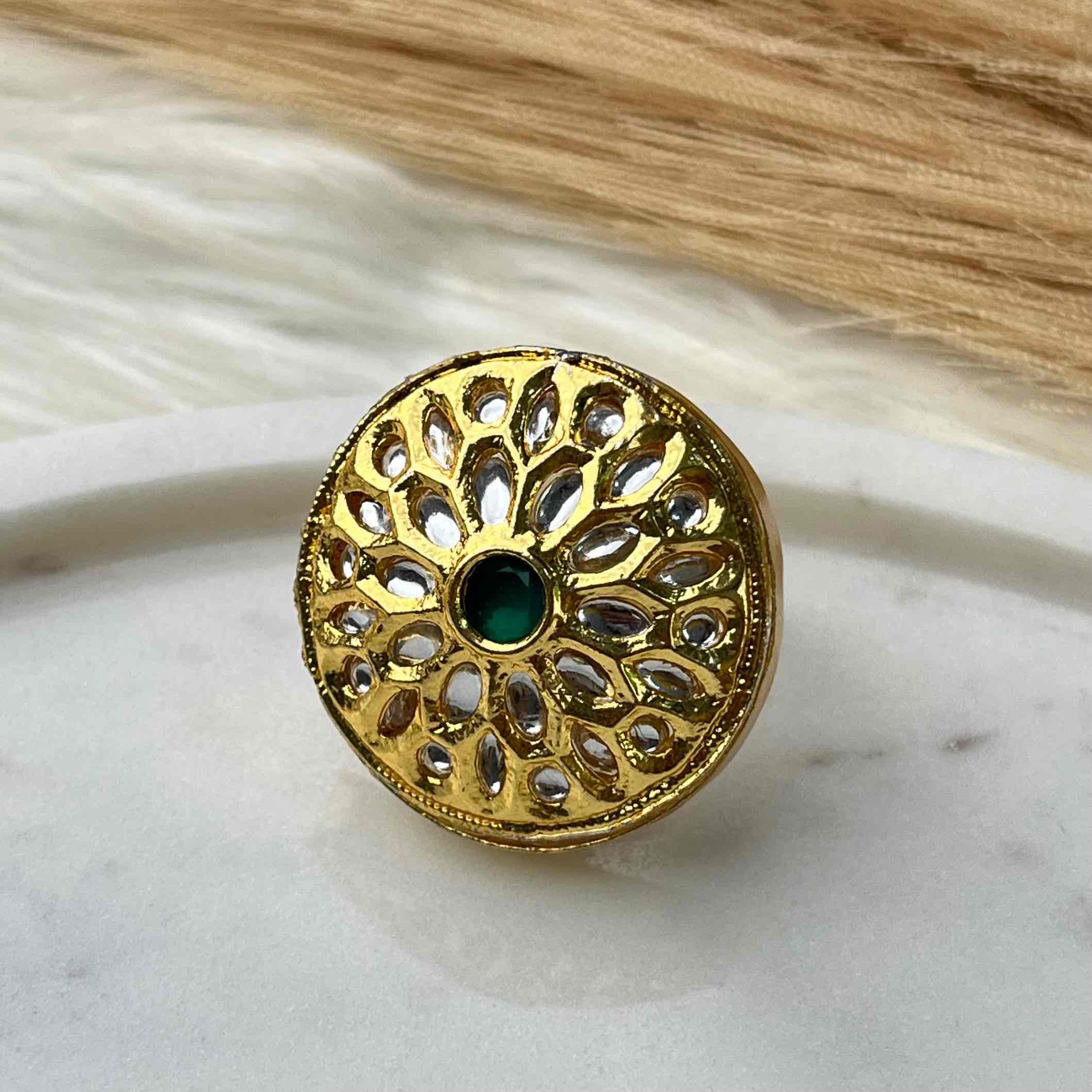 Green Round Flower Golden Ring