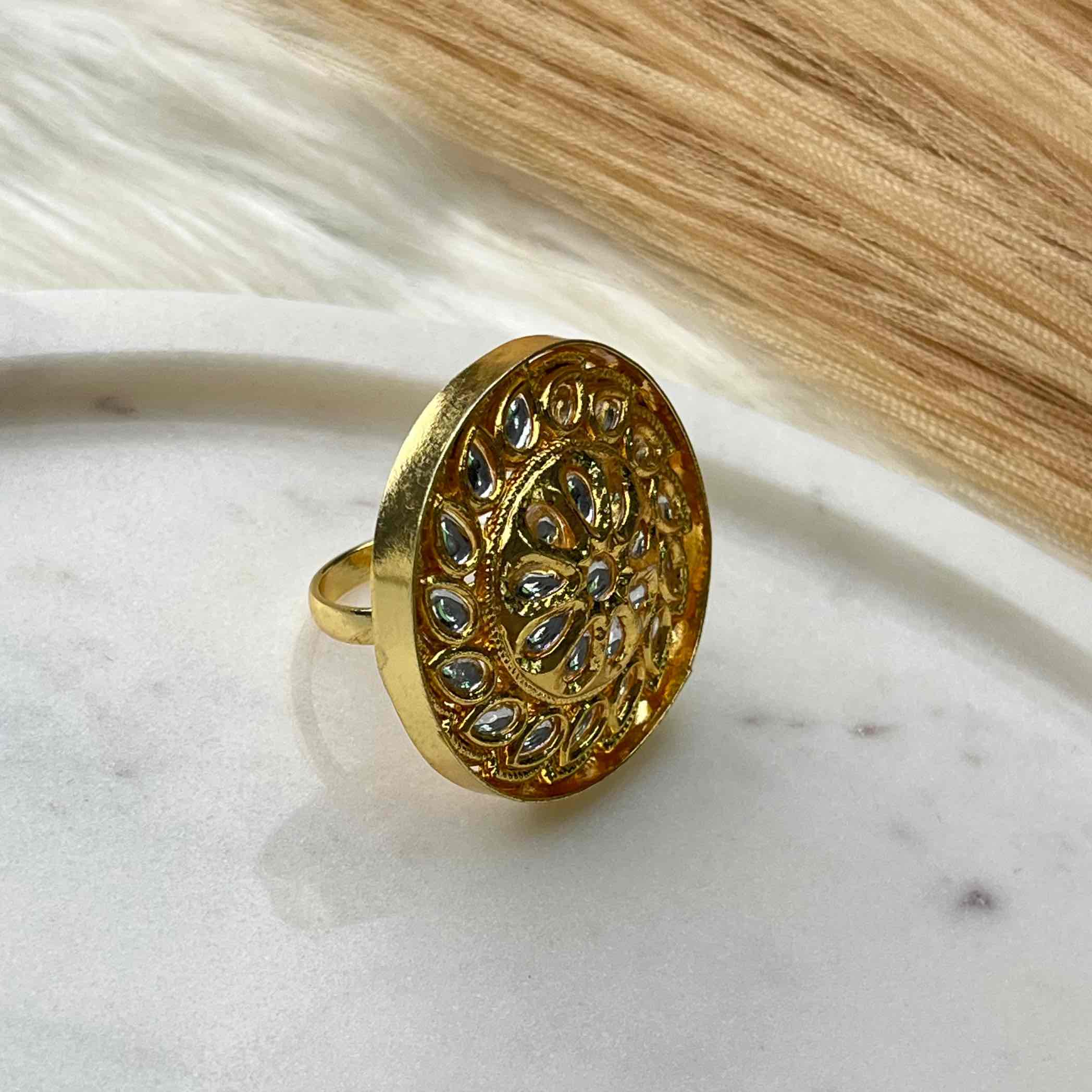 White Daisy Flower Golden Ring