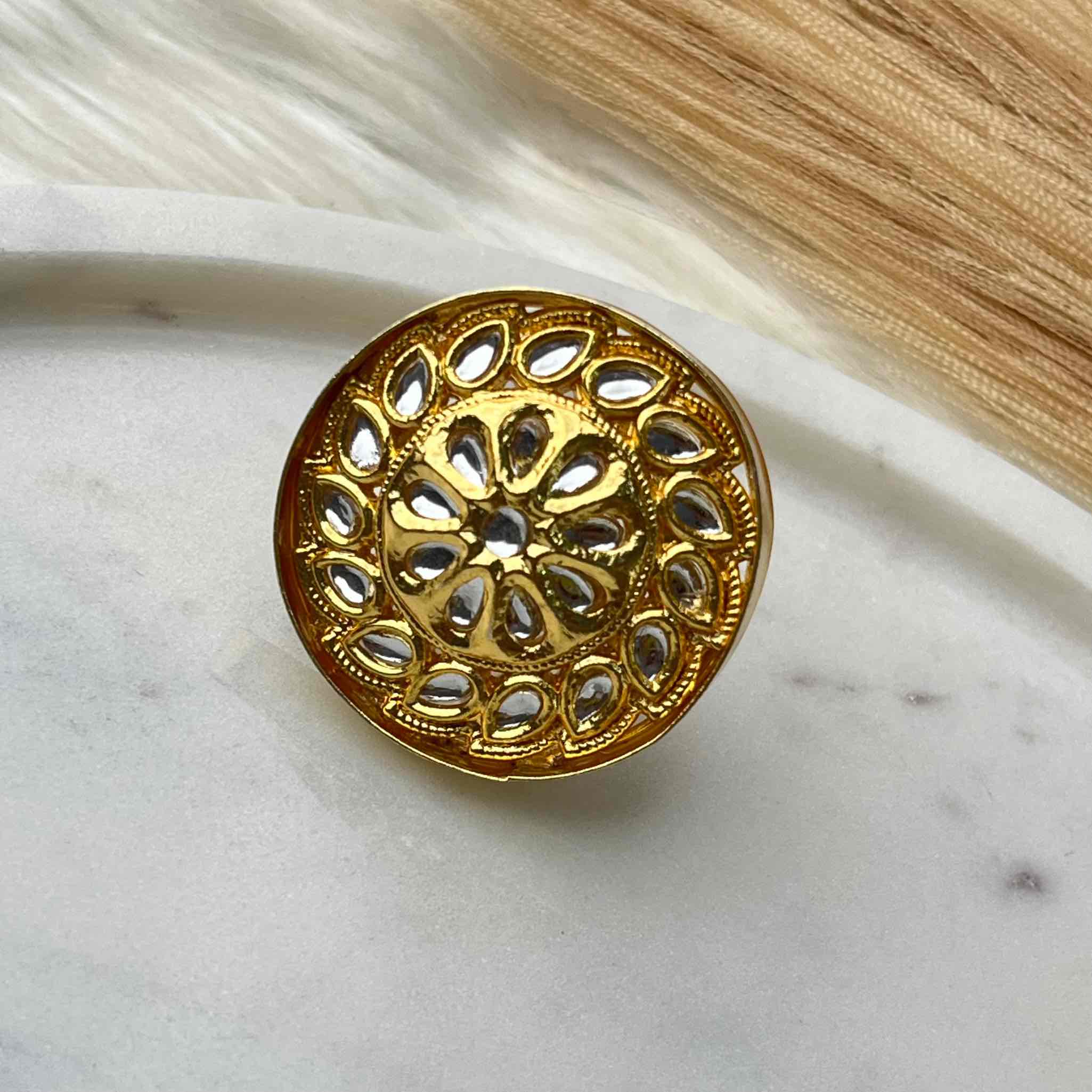 White Daisy Flower Golden Ring