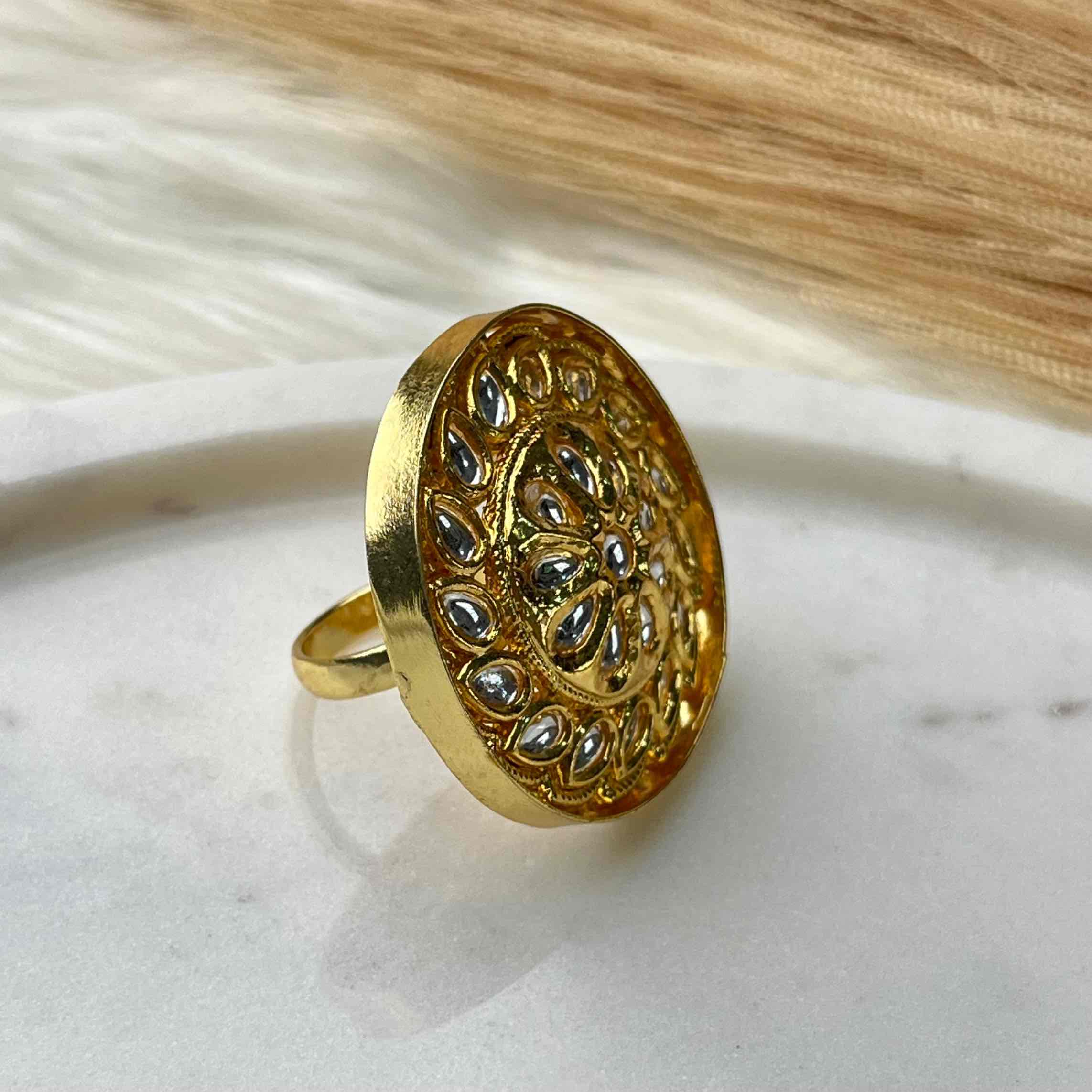 White Daisy Flower Golden Ring