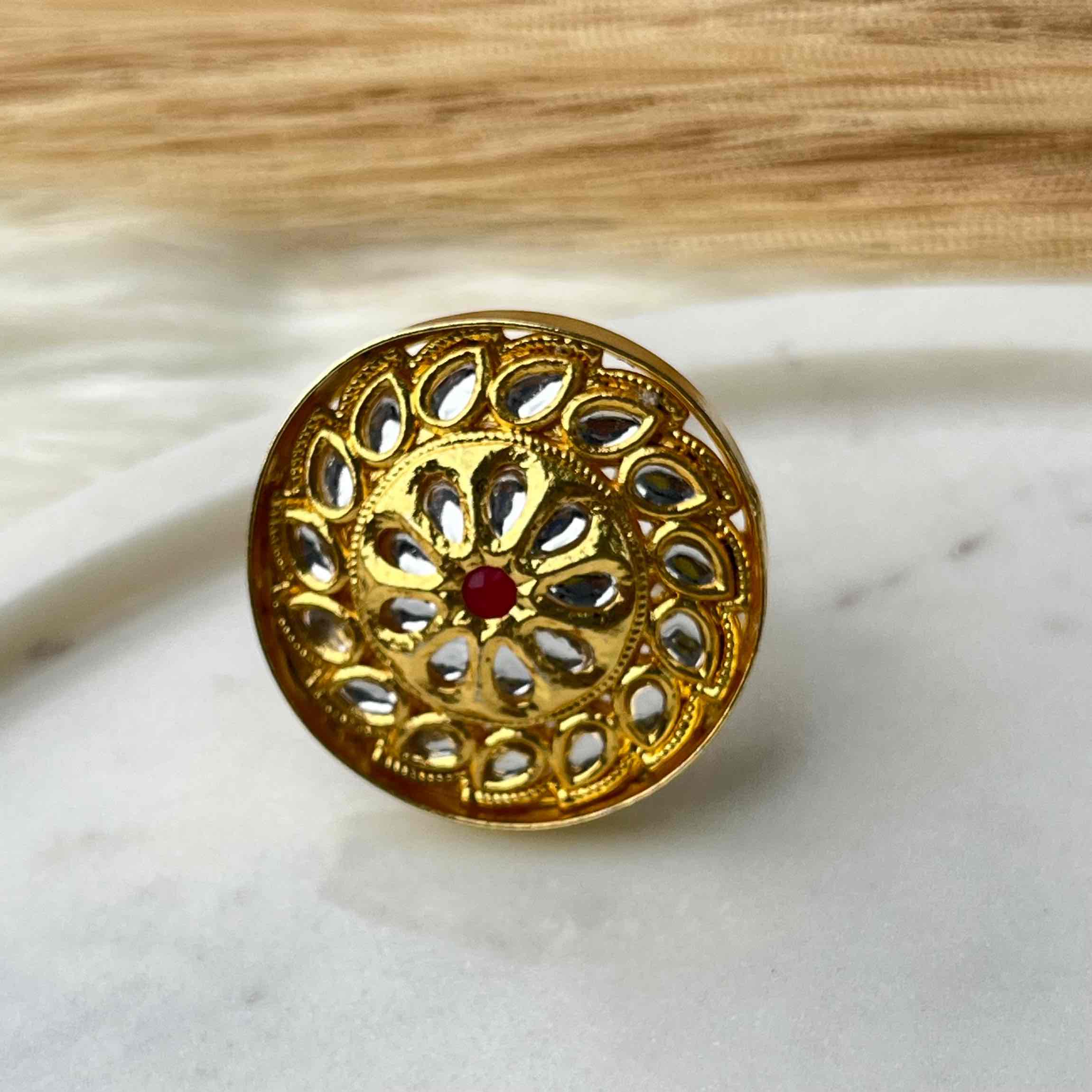 Red Daisy Flower Golden Ring