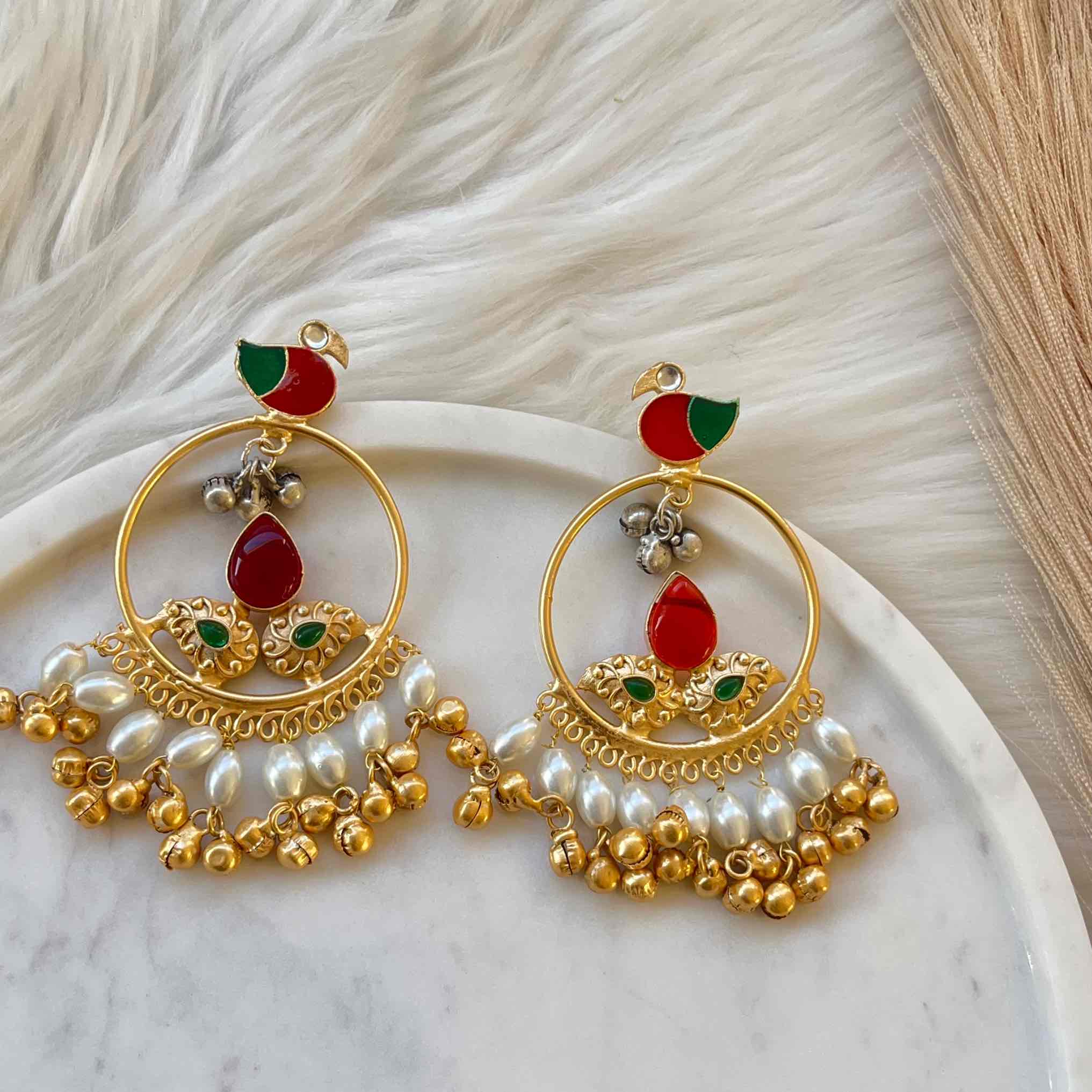 Red Round Chidiya Golden Fusion Earrings