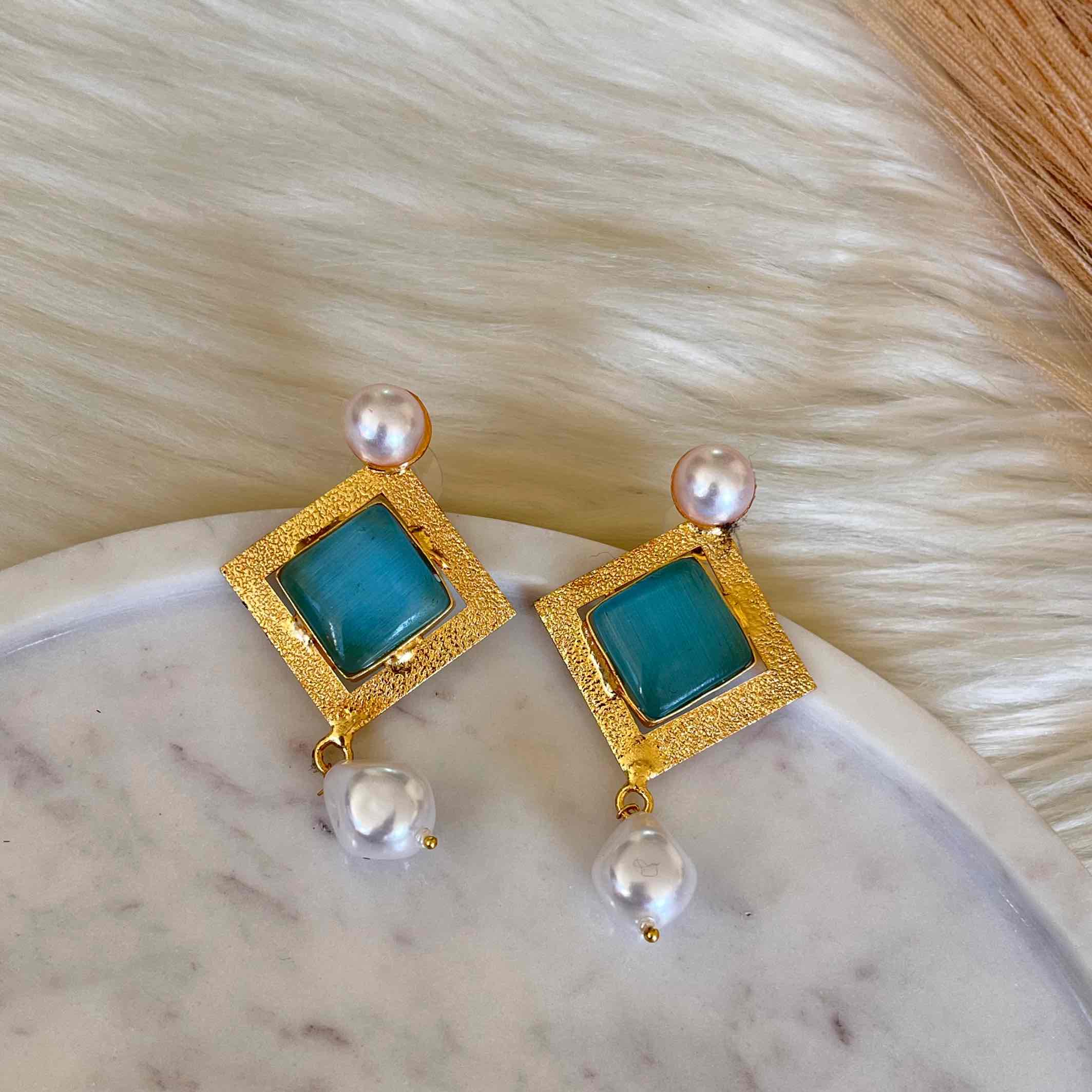 Blue Square Pearly Earrings