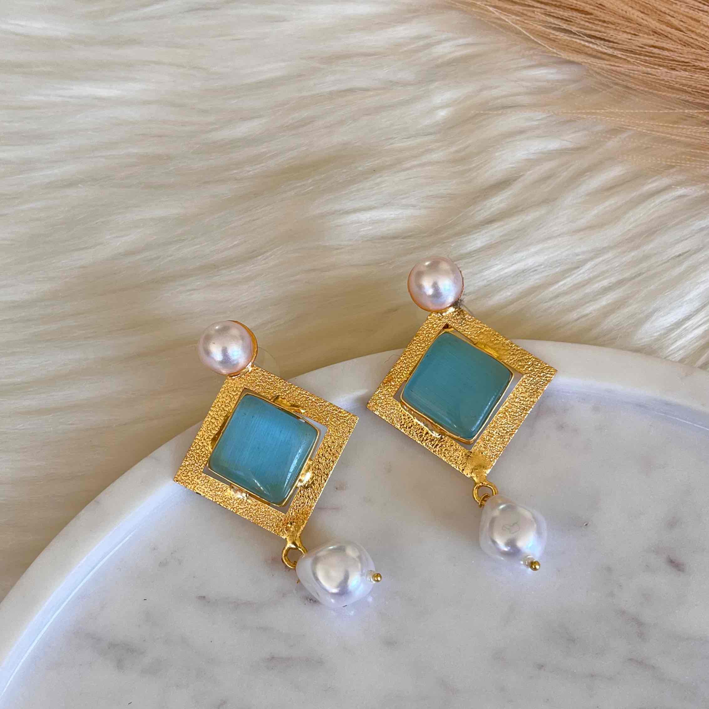 Blue Square Pearly Earrings