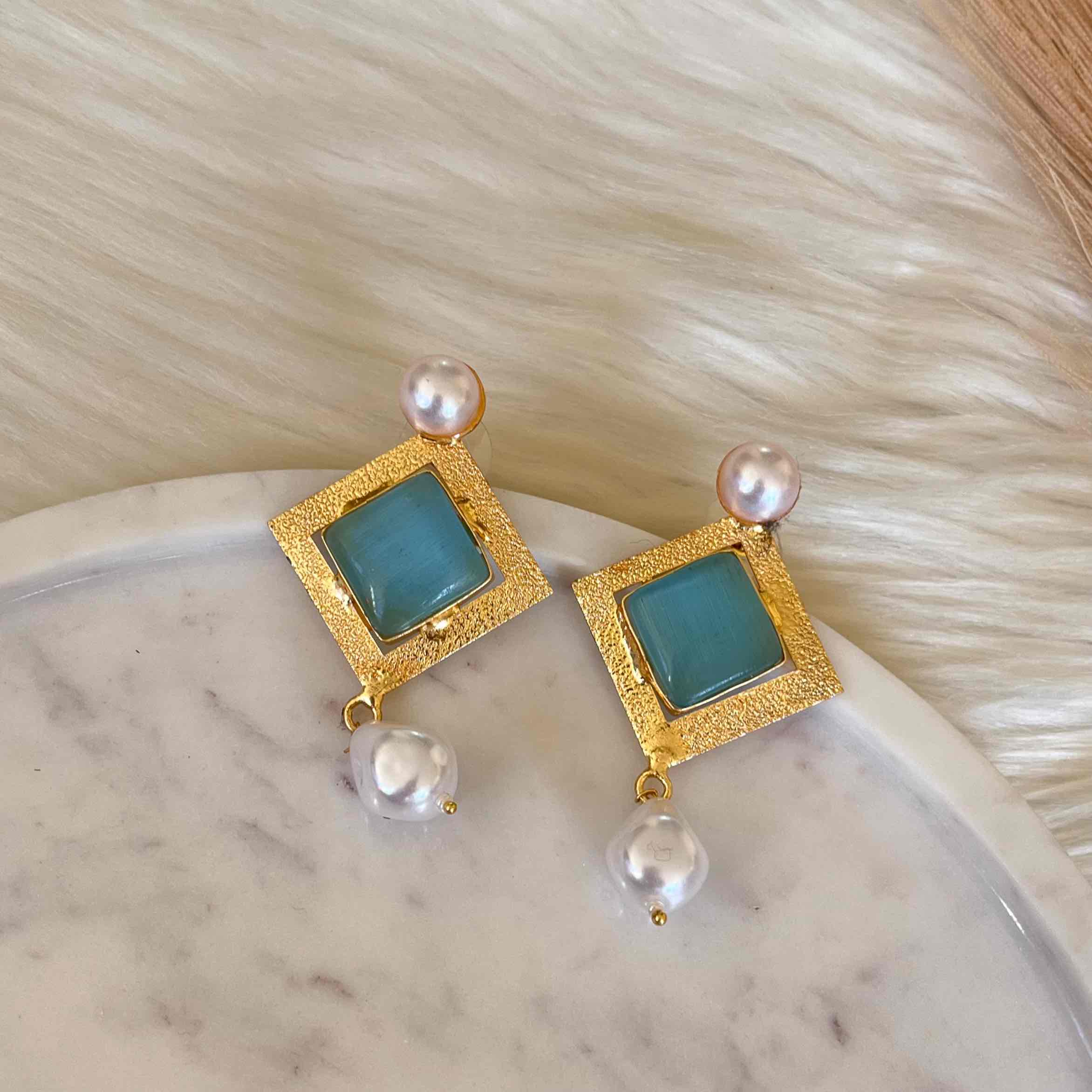 Blue Square Pearly Earrings