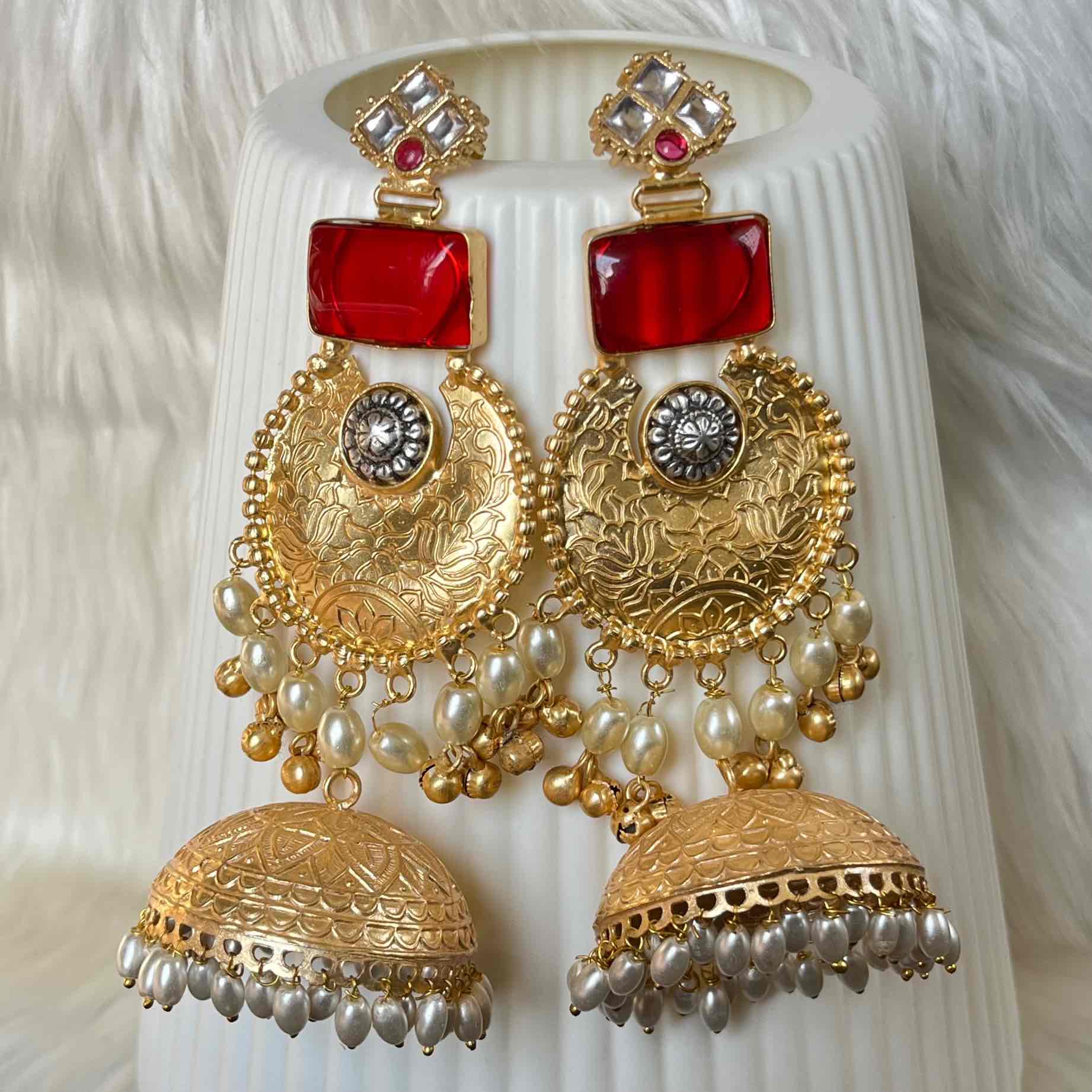 Red Siya Fusion Golden Earrings