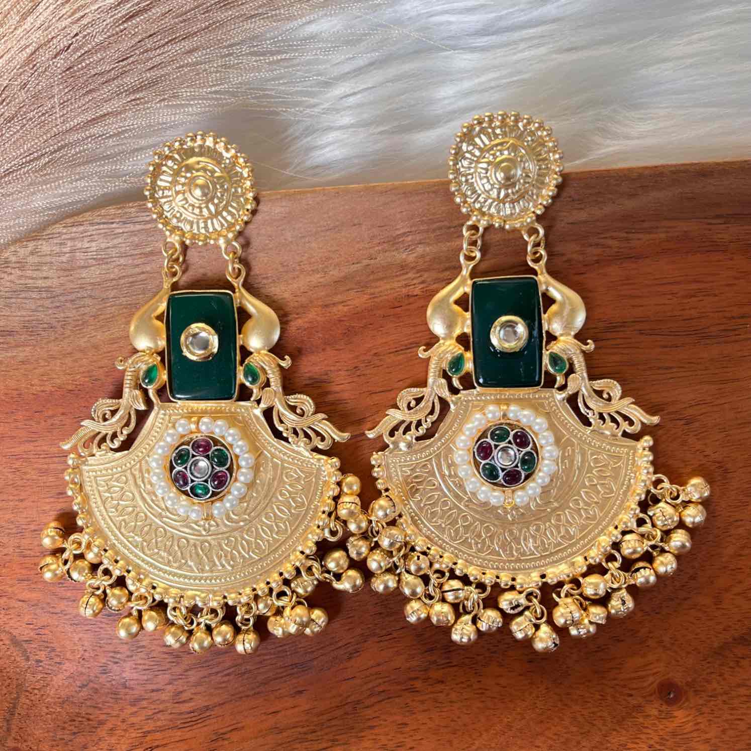 Green Beauty Gem Golden Fusion Earrings