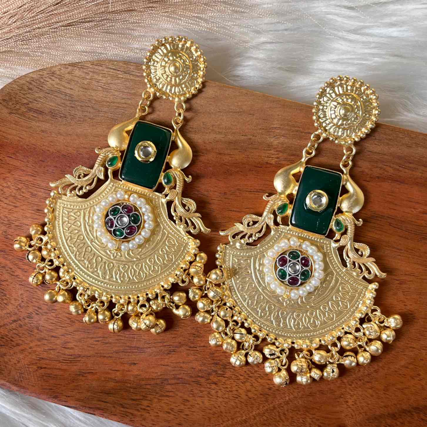 Green Beauty Gem Golden Fusion Earrings