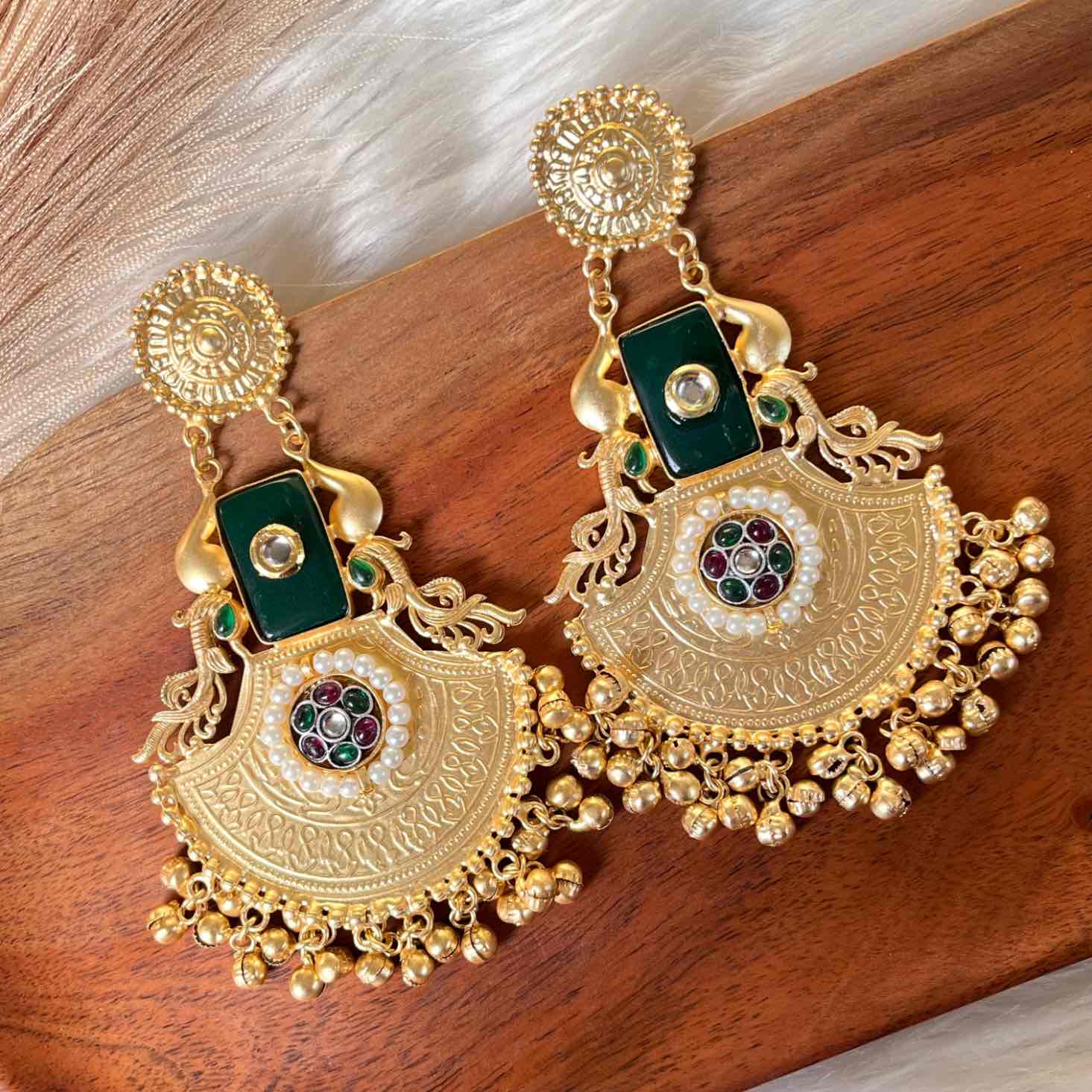 Green Beauty Gem Golden Fusion Earrings