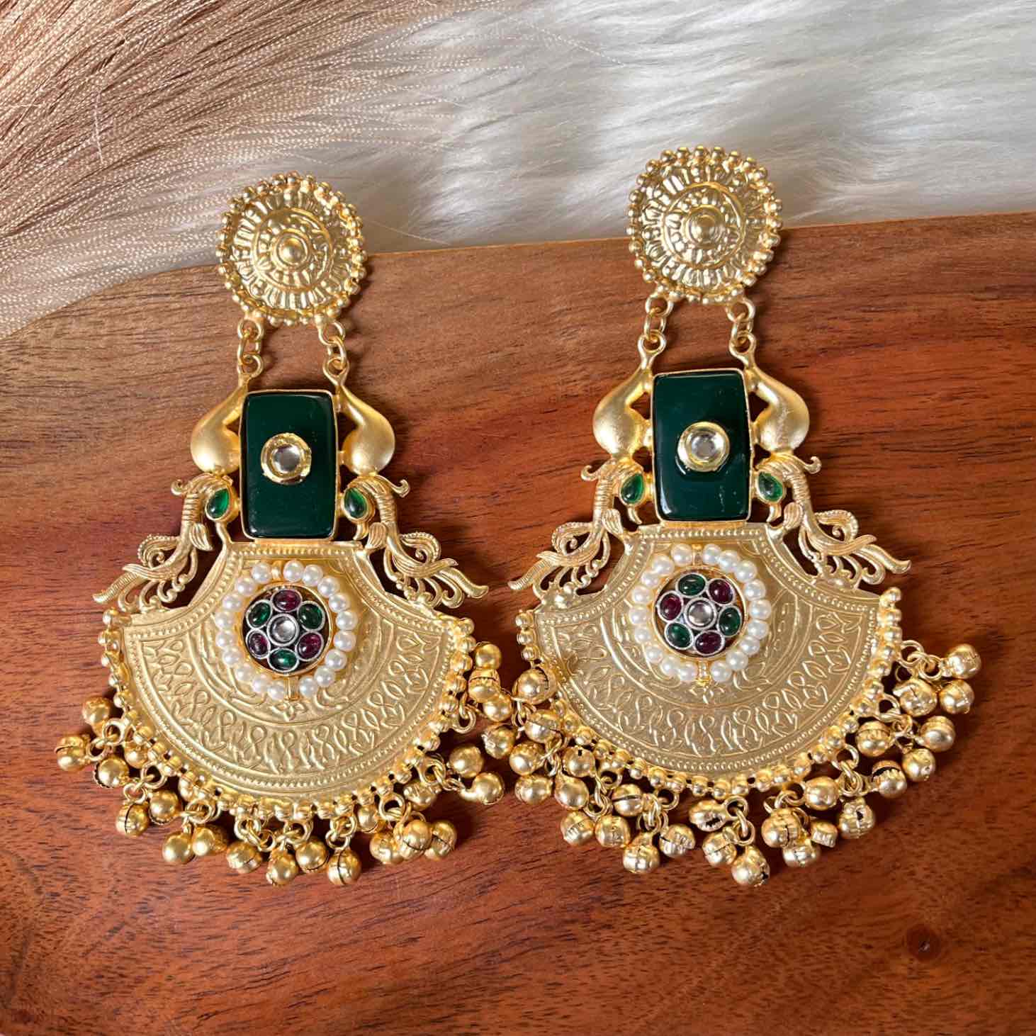 Green Beauty Gem Golden Fusion Earrings